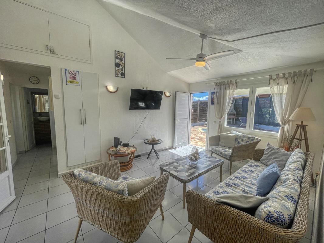 13.Location villa piscine Saint François Guadeloupe_salon